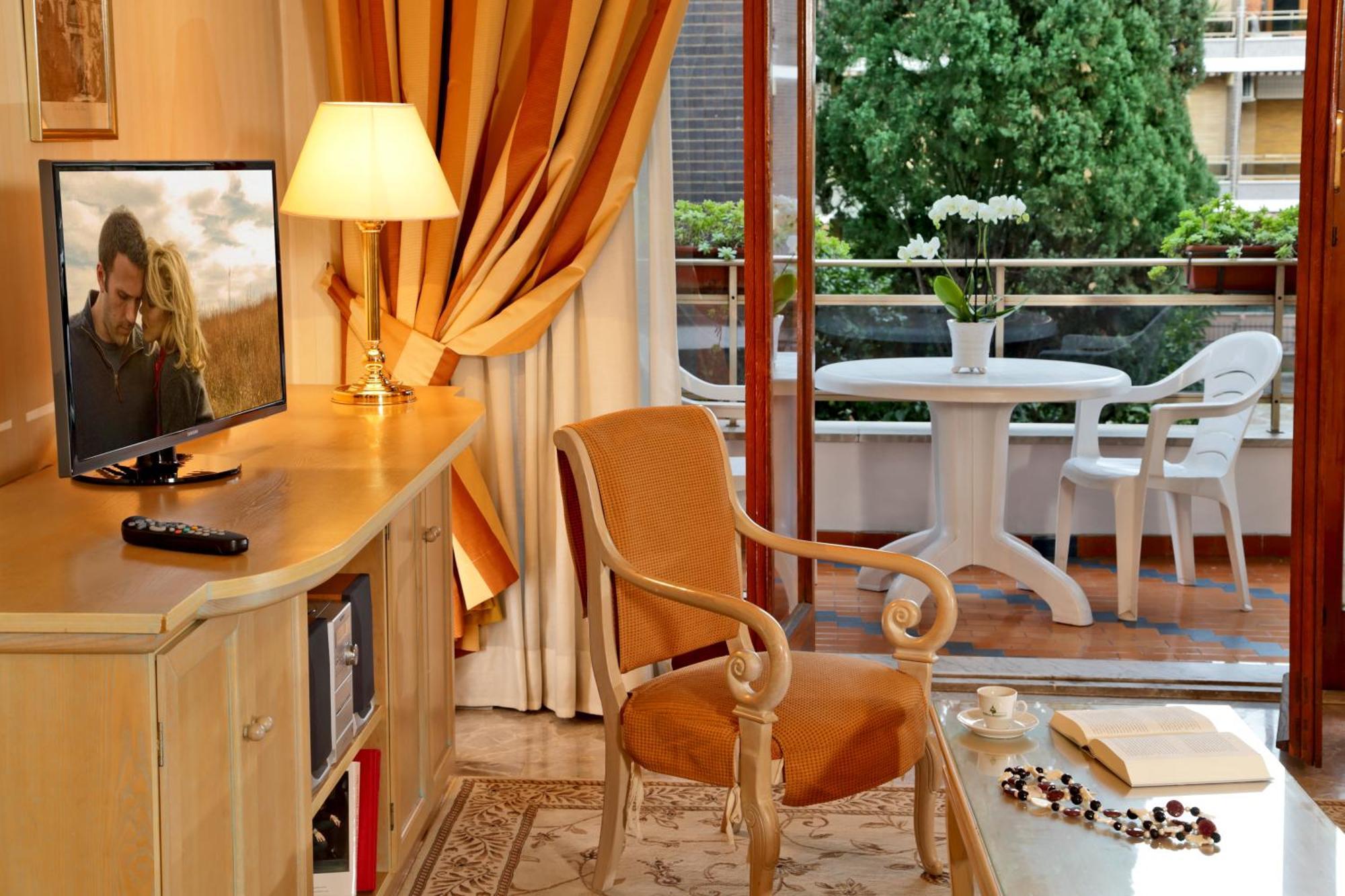 Large Family Apartment E8 Рим Экстерьер фото